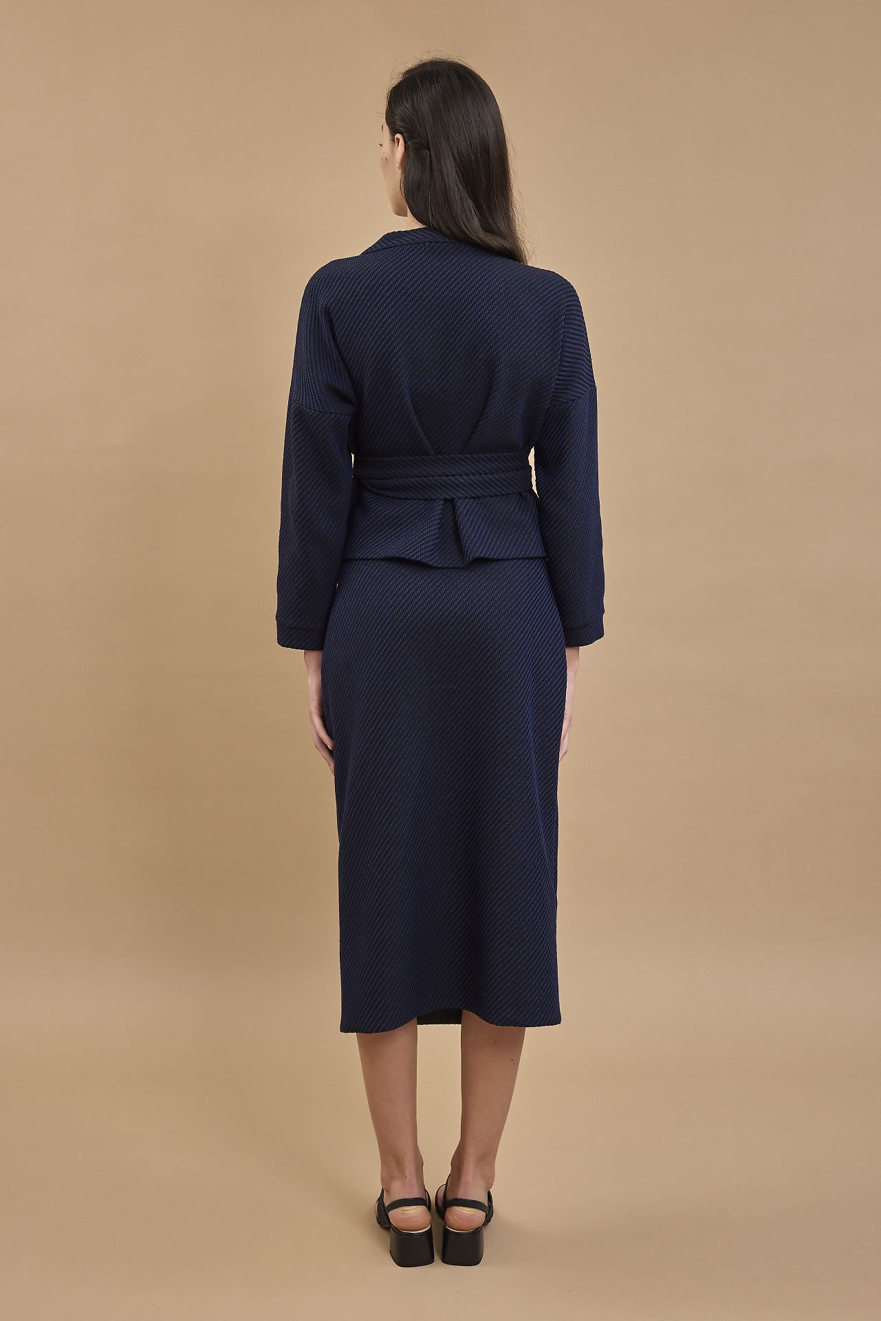 CO24_02_wrap_skirt_darkblue_black_CO24_02_wrap_skirt_darkblue_black_05